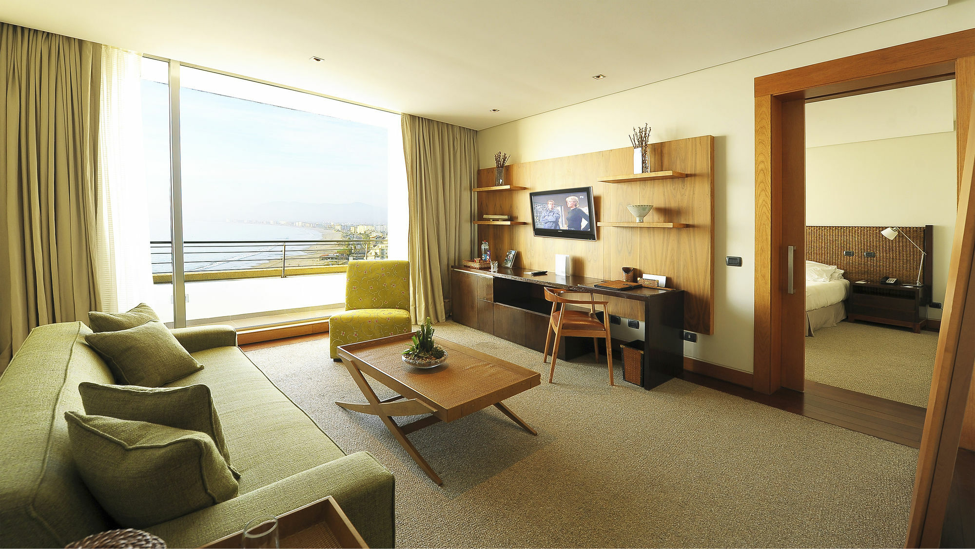 Enjoy Coquimbo Hotel Exterior photo A suite at the InterContinental